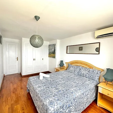 Belgravia Club, Marina Holiday home